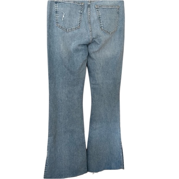 GAP NWT  70’s Flare High Rise, blue jeans, size 30/10R - Picture 2 of 6